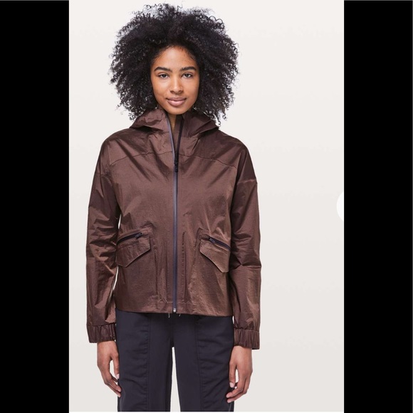 Lululemon Drizzle Down Jacket
Purple Taupe / Black - Picture 3 of 10